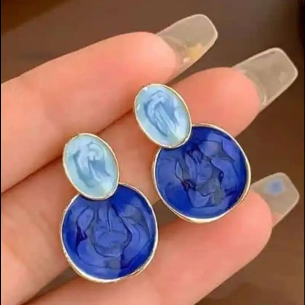 Ladies Elegant Sea Blue TwoβTone Earrings